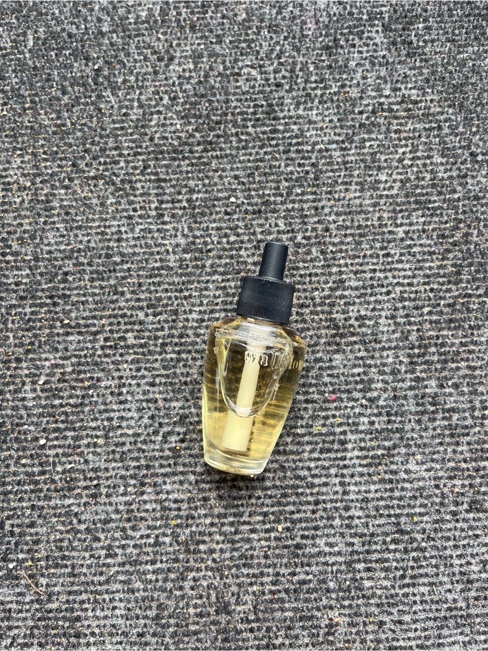 Bath & Body Works Yellow Facial Oil Bottle with Black Dropper